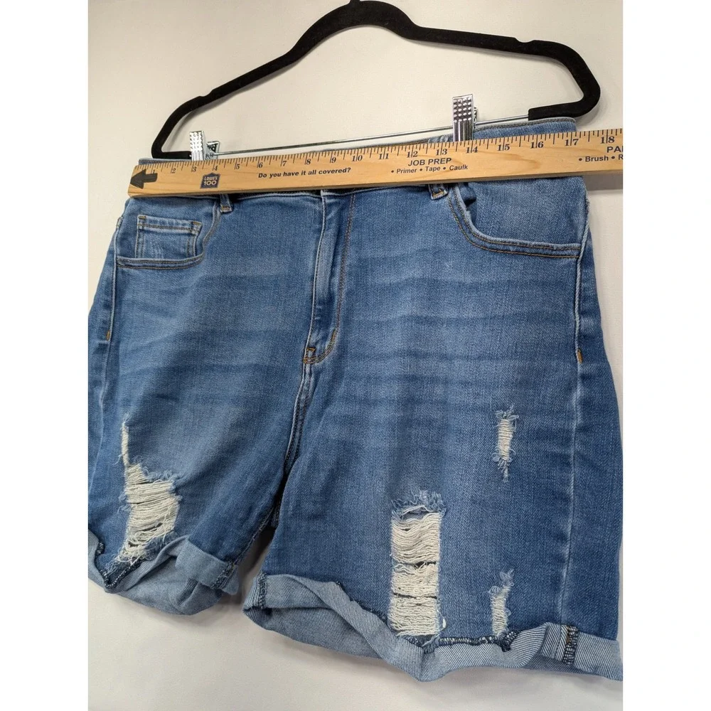 Fashion Nova‎ Distressed Denim Shorts Medium Wash High Rise Cuffed 2XL 7151